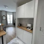 Stylish In * פריז